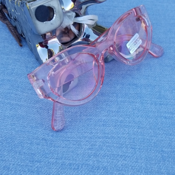 2022 woman CATEYE style fashion luxury sunglasses - Picture 2 of 3